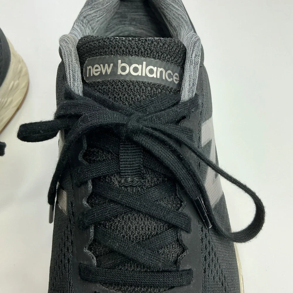 New Balance Black Running Shoes Womens 10 Fresh Foam Arish v1 WARISCB1 Gum Sole